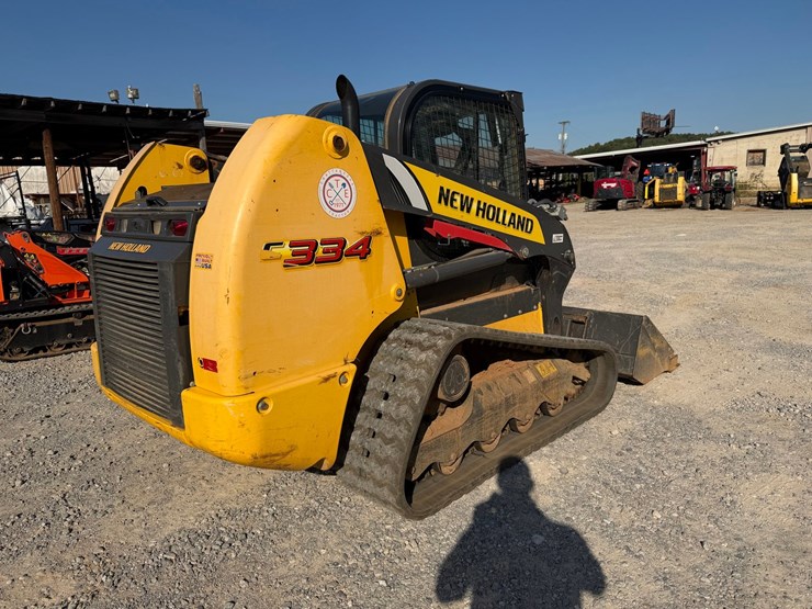 #4093-•-2023-new-holland-c334-tracked-skid-steer-image-5