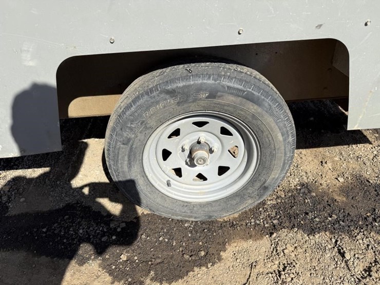 2020-sullivan-palatek-d185p1z4-towable-air-compres-image-17