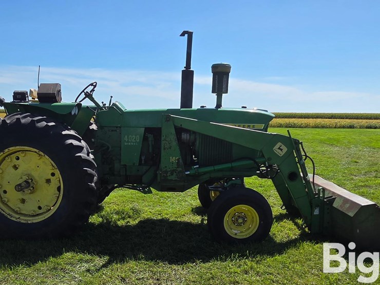 1968-john-deere-4020-2wd-tractor-image-4