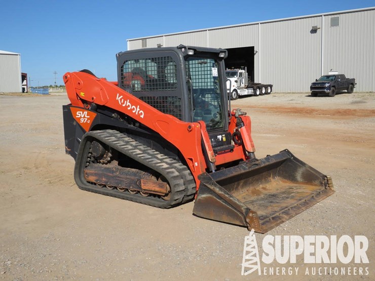 2022-kubota-svl97-2-image-2