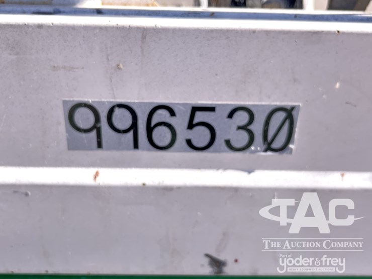 2017-jlg-1930es-image-13