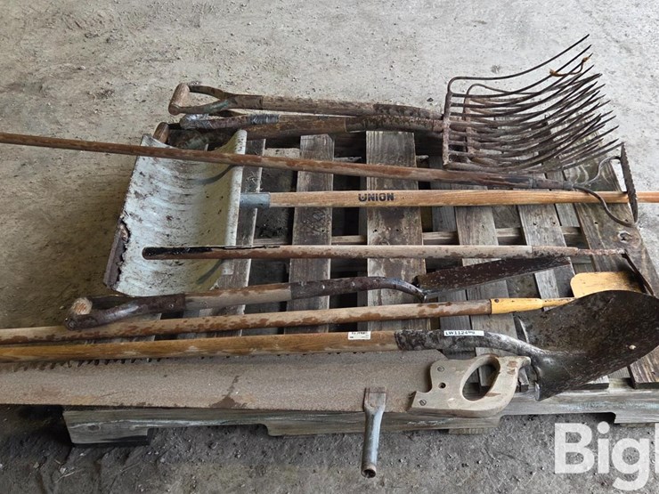 hand-&-yard-tools-image-4