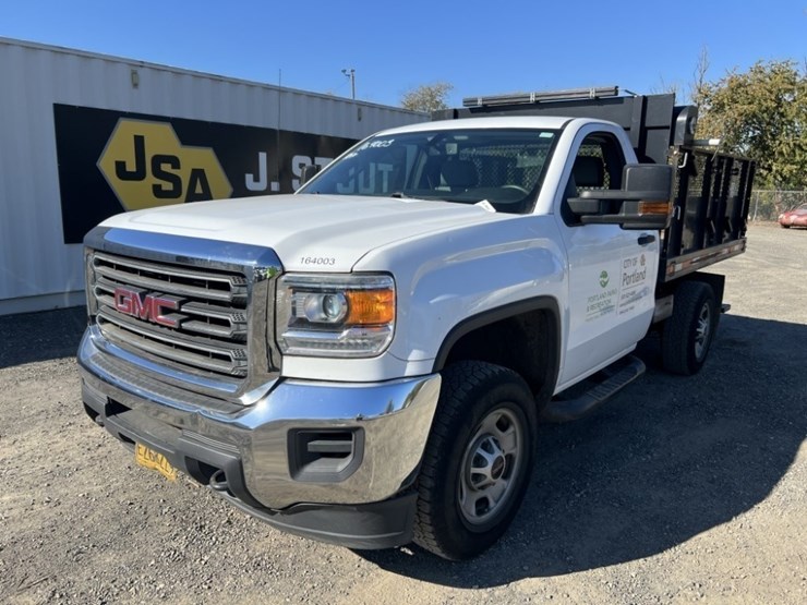 2016-gmc-sierra-2500-image-1