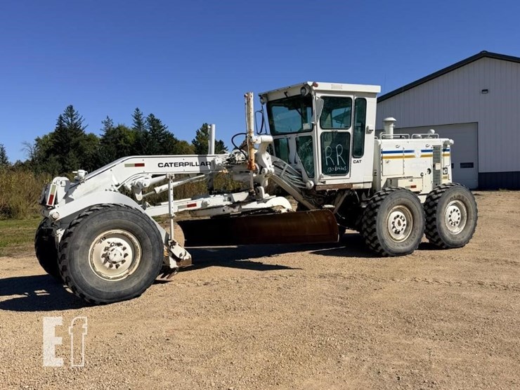 1987-caterpillar-130g-image-1