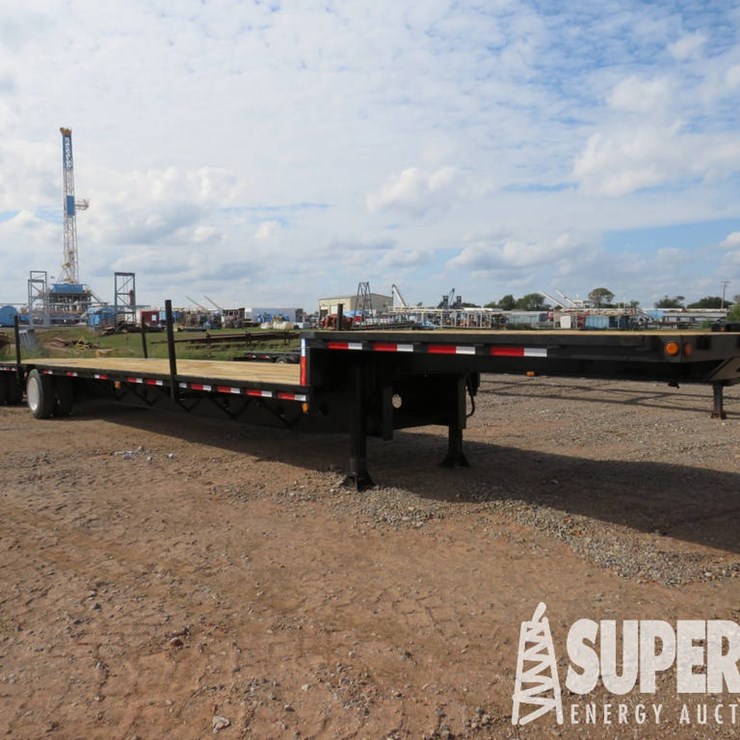 2002 DOONAN 532DB16 Spread T/A Dovetail Step Deck Trailer