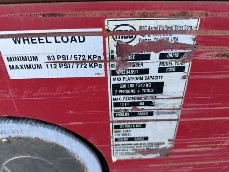 2020-mec-1330se-scissor-lift-image-5