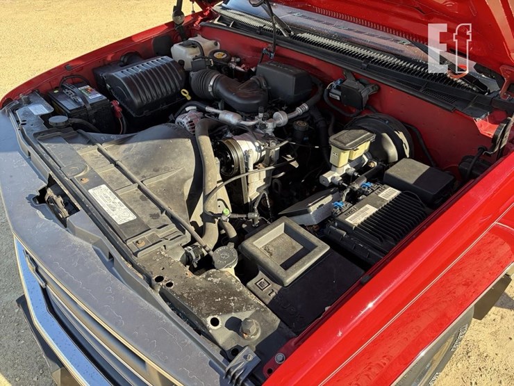 1998-chevrolet-silverado-1500-image-18