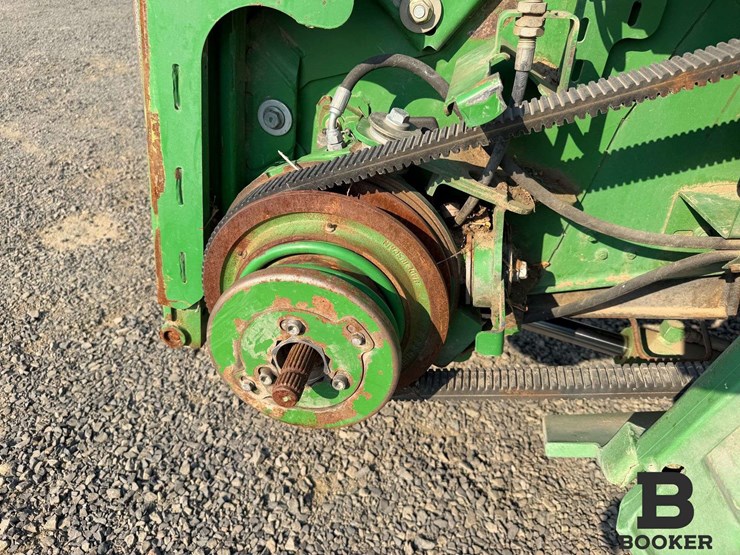 2012-john-deere-s670-combine-image-15