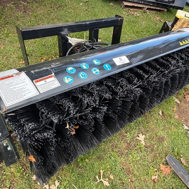 #8352 • Skid Steer Angle Broom