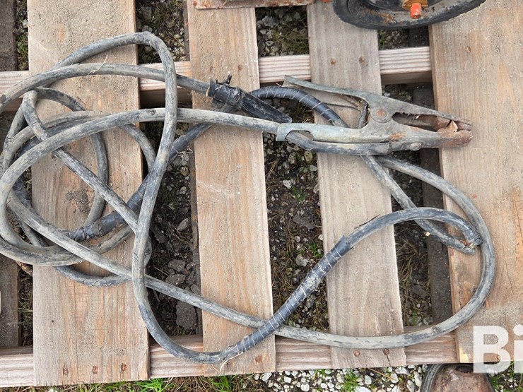 century-235-ac-welder-&-torch-image-19