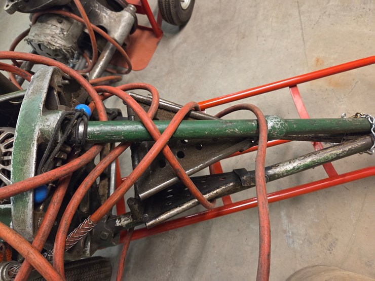 #39-•-rigid-300-pipe-threader-with-hand-truck-image-4