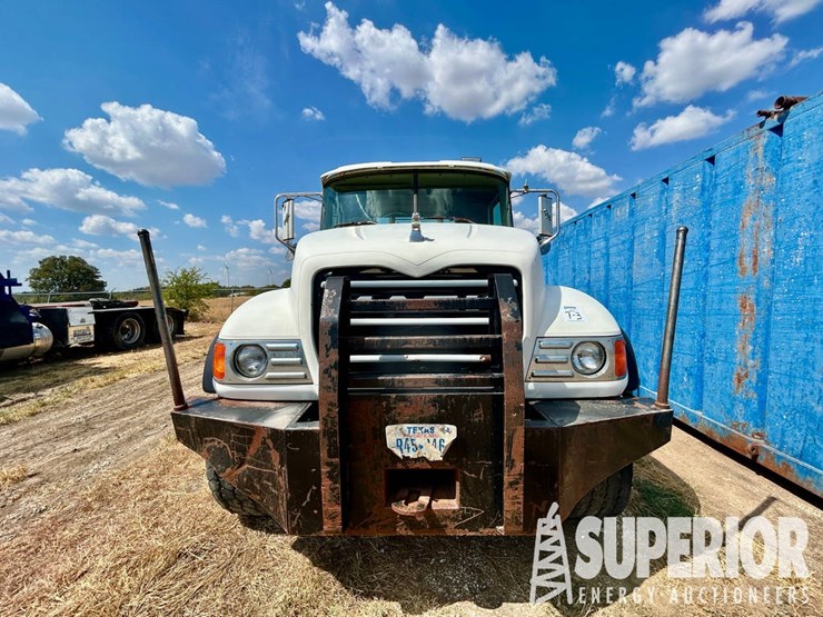 2007-mack-granite-cv713-t/a-winch-bed-truck-image-14