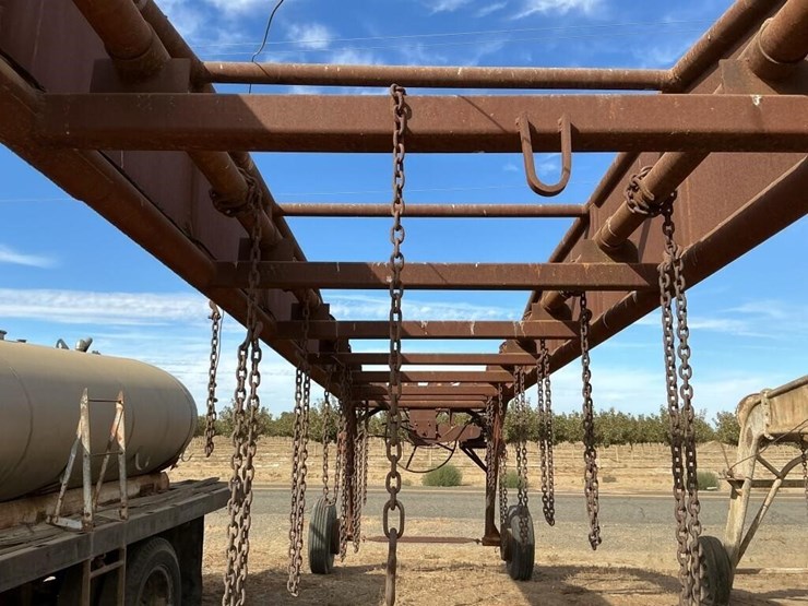 custom-38'-5th-wheel-implement-carrier-image-4