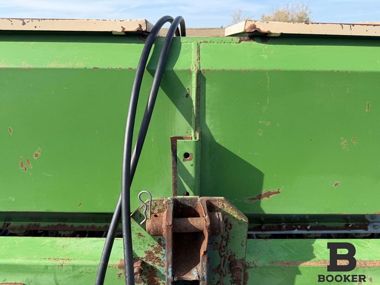 great-plains-solid-stand-grain-drill-image-21