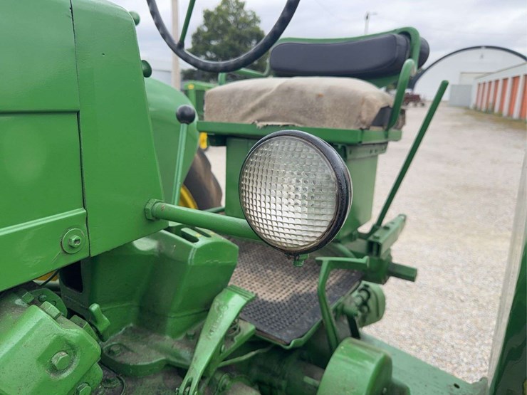 1953-john-deere-60-image-36