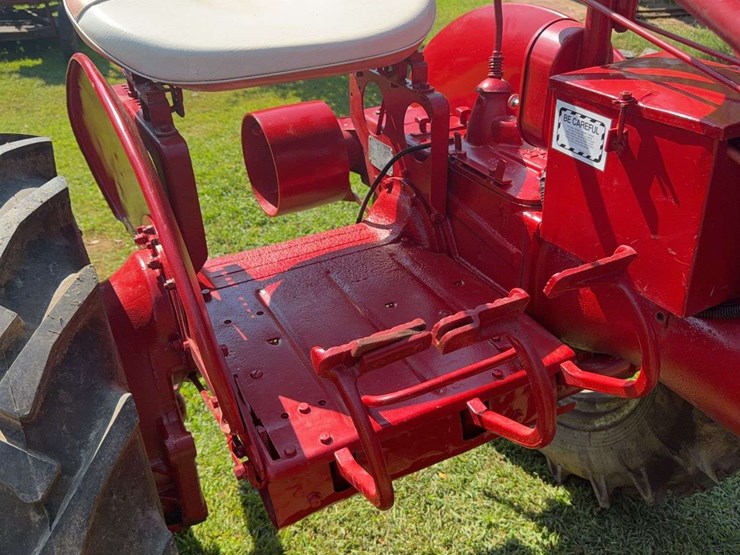 1940-farmall-a-image-17