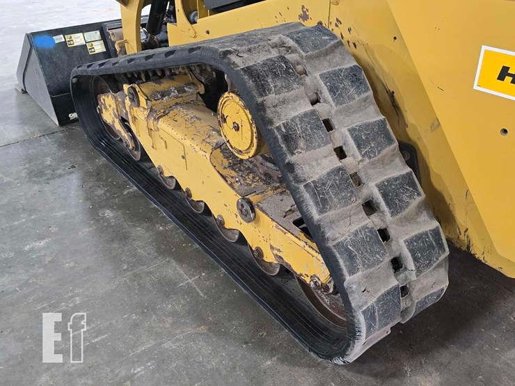 2022-caterpillar-289d3-image-32