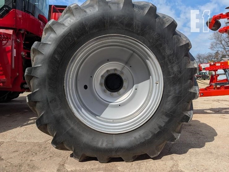 case-ih-steiger-485-image-15