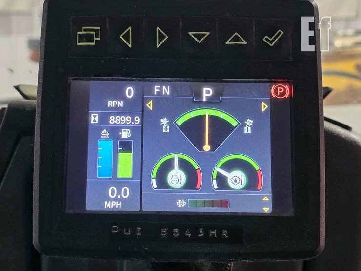 2018-deere-770g-image-24