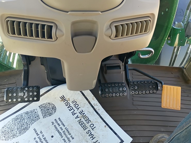 john-deere-6430-image-38