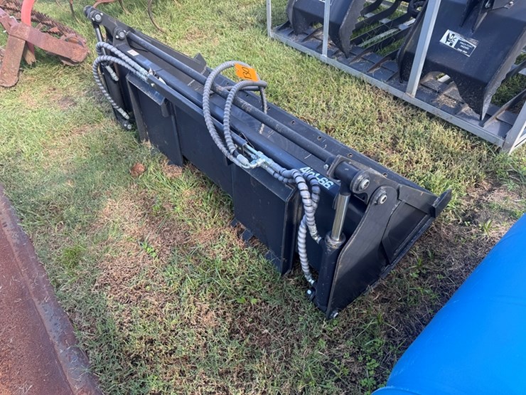 66"-4-in-1-skid-steer-bucket-image-3