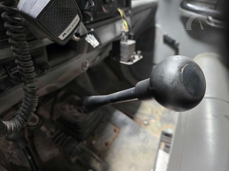 2007-ford-f550-image-14