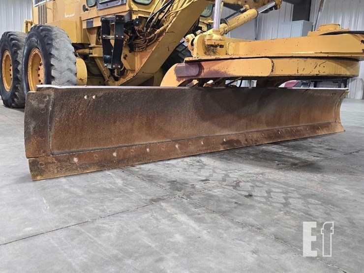 1996-caterpillar-140h-image-10