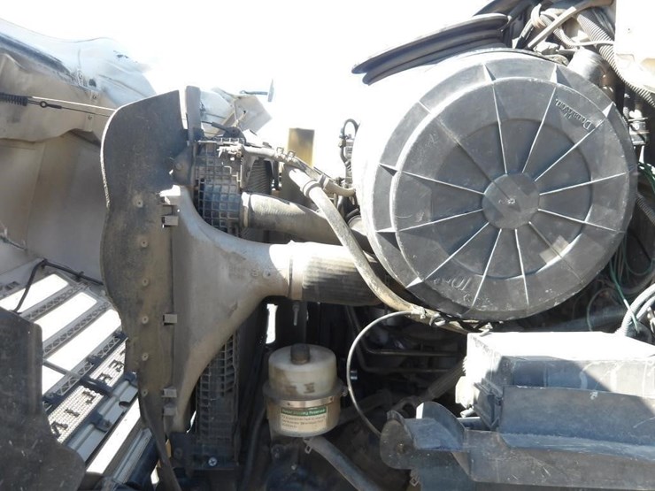 2007-sterling-l7500-drilling-rig-truck-image-8