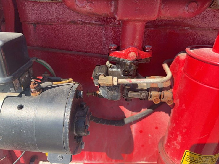 farmall-av-image-32