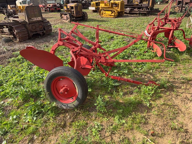 oliver-one-bottom-plow-image-1