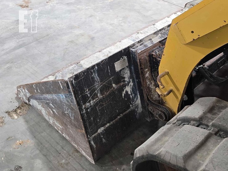 2022-caterpillar-289d3-image-12