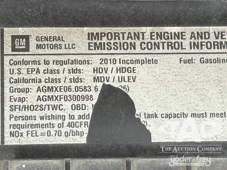 2010-chevrolet-express-3500-image-11