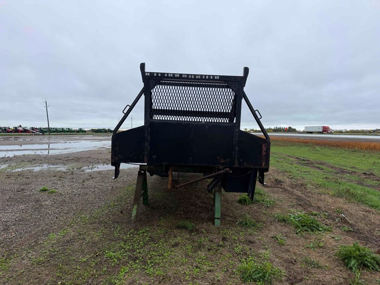 deck-bed-trailer-image-8