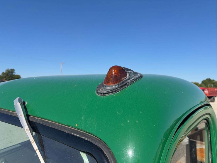 1946-chevrolet-truck-image-65