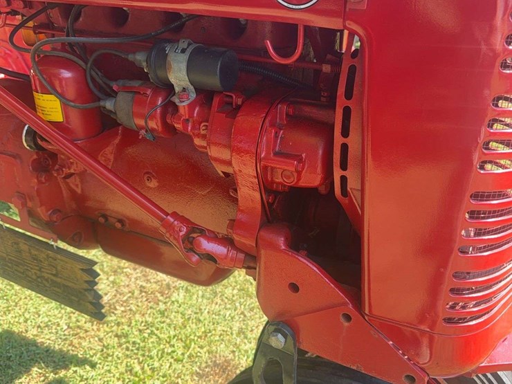 1945-farmall-b-image-12