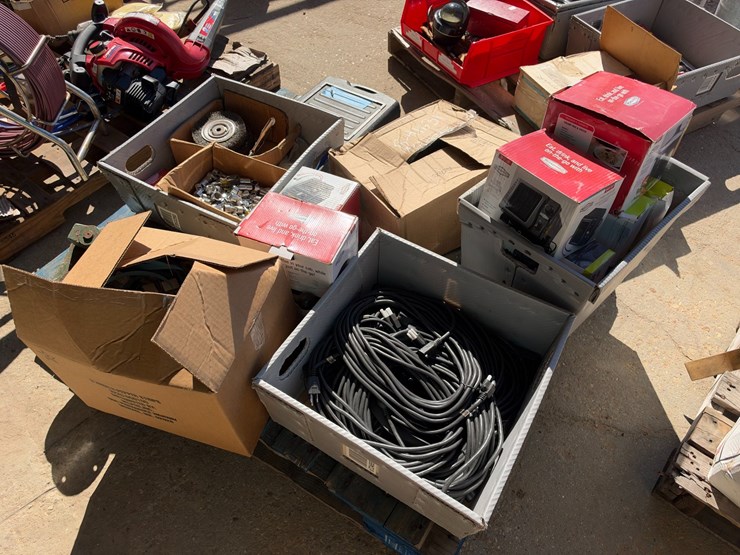 #41631-•-miscellaneous-tools,-extension-cords-and-other-items-image-2