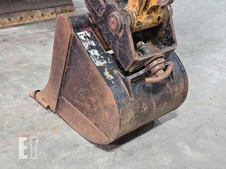 2021-caterpillar-308-cr-image-12