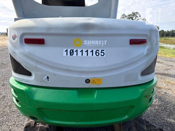 2018-takeuchi-tb230-image-9