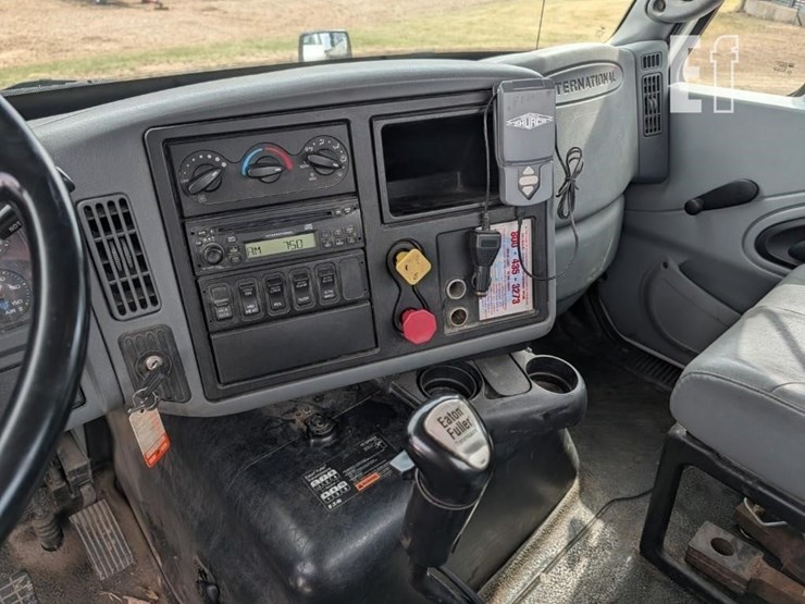 2007-international-transtar-8600-image-12