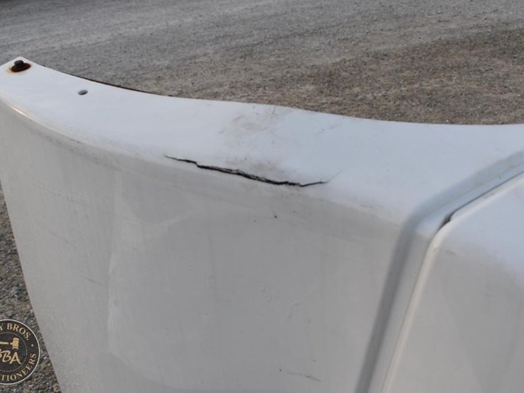 volvo-compatible-wind-deflector-49253-image-3