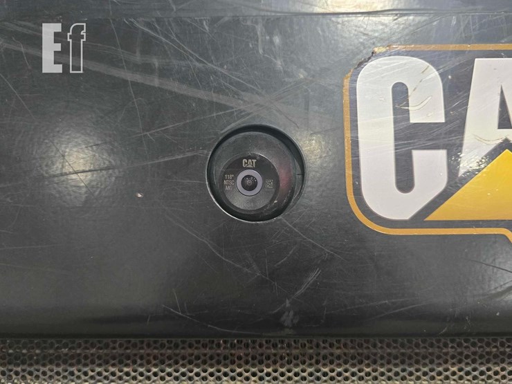 2021-caterpillar-289d3-image-23