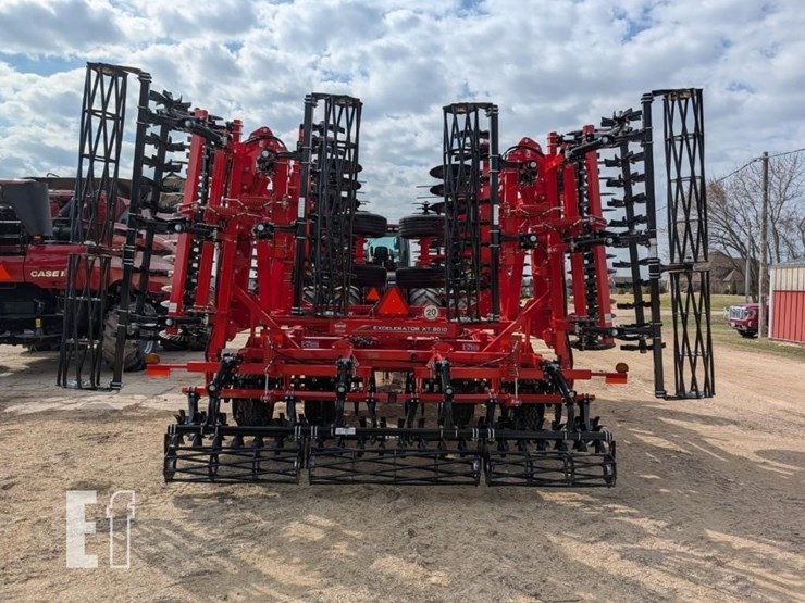 2025-kuhn-krause-8010-xt-1006-image-4