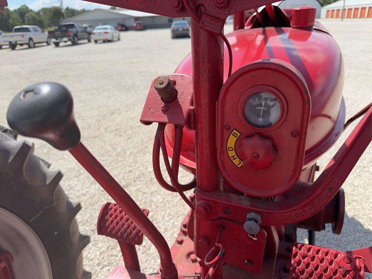 farmall-h-image-36