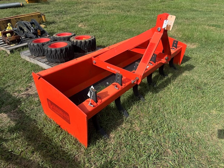 grass-roots-72"-3-point-box-blade-with-ripper-shanks-image-2
