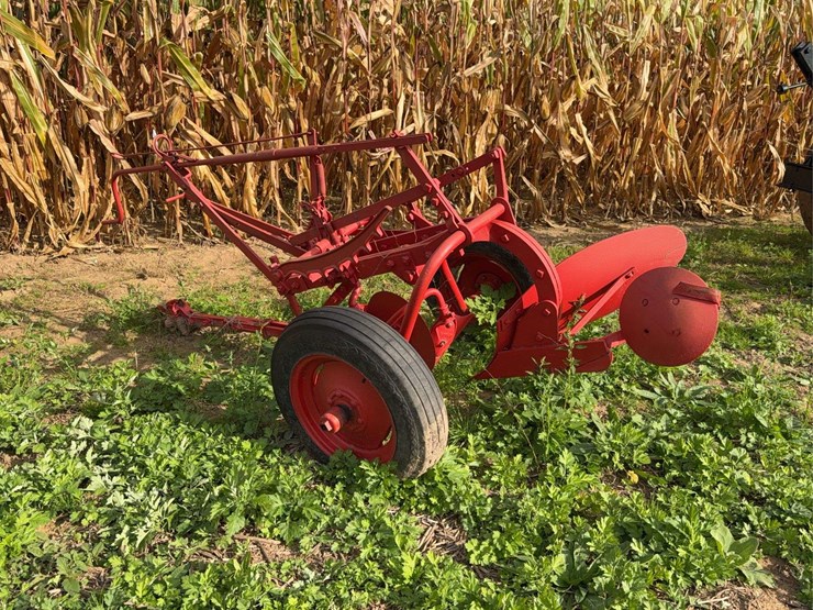 oliver-one-bottom-plow-image-3