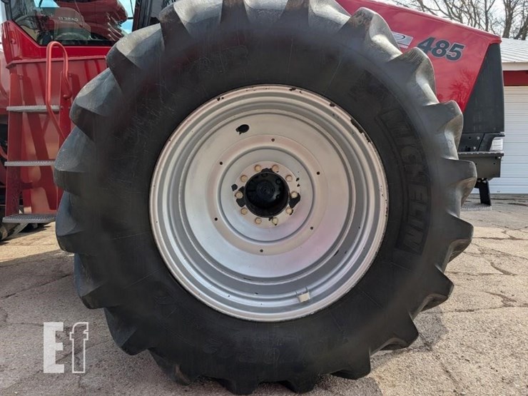 case-ih-steiger-485-image-11