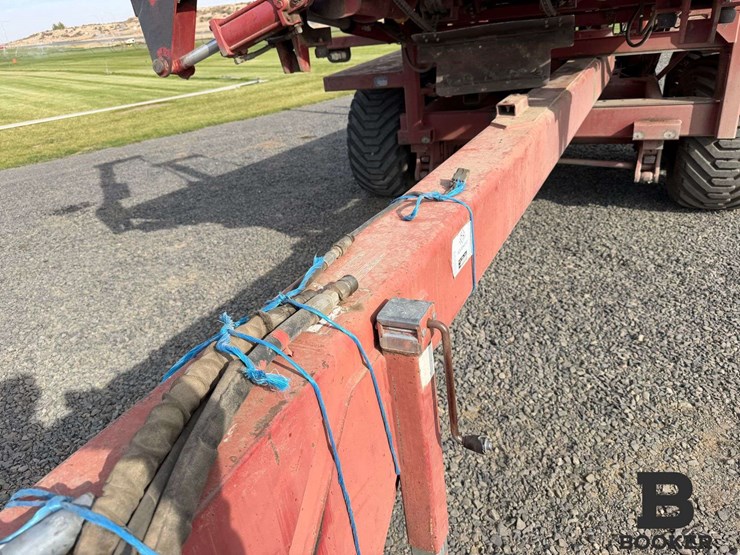 2002-proag-bale-runner-16k-bale-stacker-image-12
