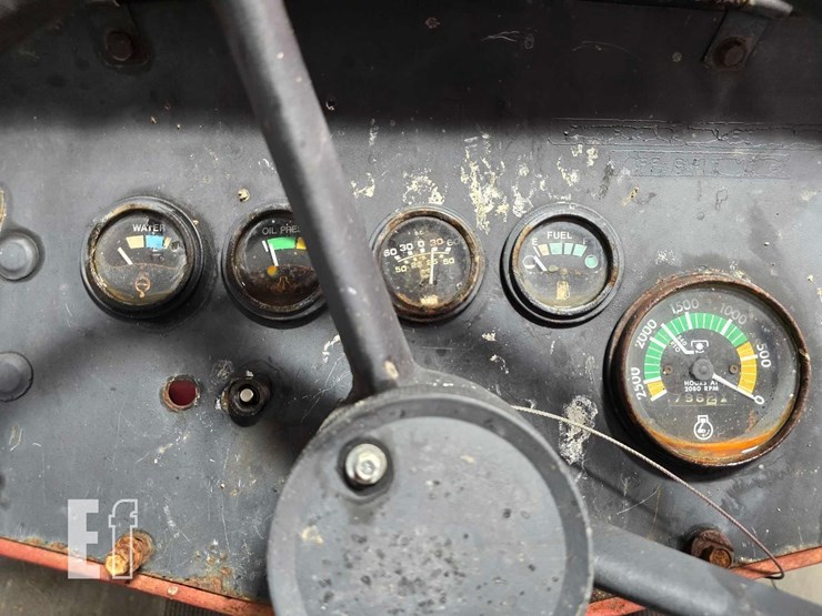 massey-ferguson-245-image-18