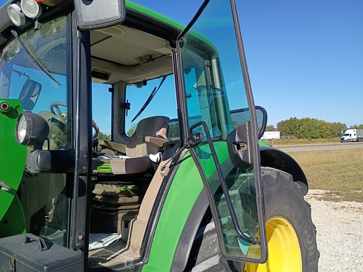 john-deere-6430-image-30