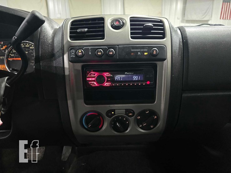 2012-chevrolet-colorado-image-14